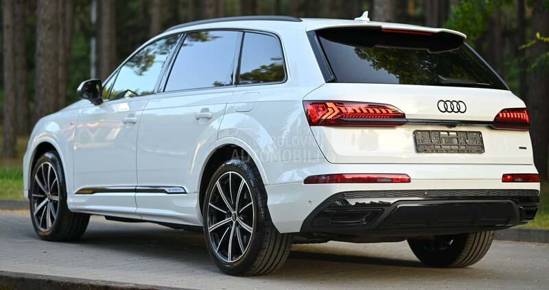 Audi Q7 55 TFSI e S Line