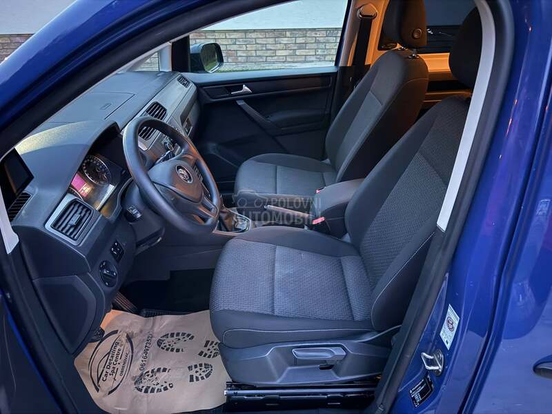 Volkswagen Caddy 2.0 M a x i 7 sedšta