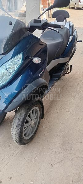 Piaggio mp3 b kategorija AKCIJA