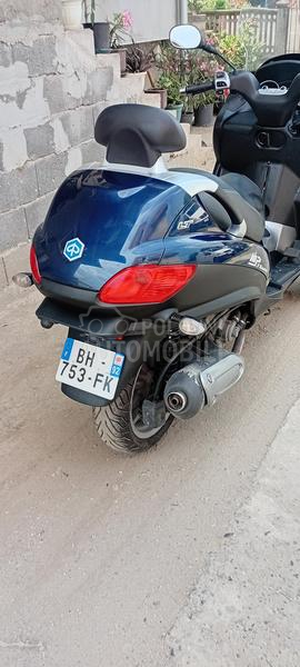 Piaggio mp3 b kategorija AKCIJA