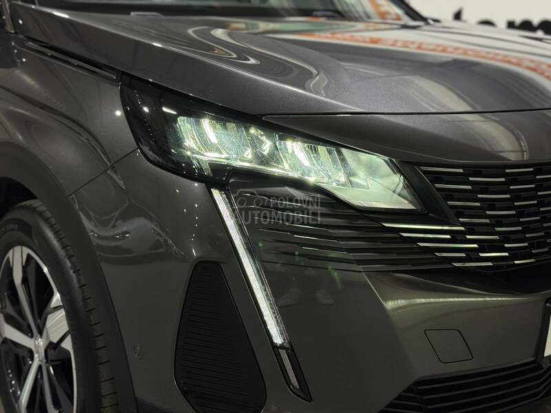 Peugeot 3008 1.5D/ALLURE/KAMERA