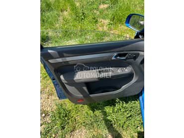 Tapaciri vrata za Volkswagen Touran od 2003. do 2009. god.