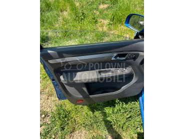 Elektro podizači prozora za Volkswagen Touran od 2003. do 2009. god.