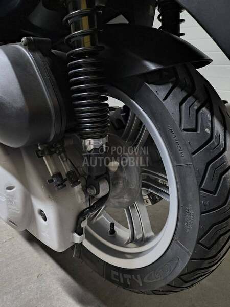 Yamaha Xcity 250