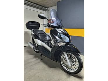 Yamaha Xcity 250