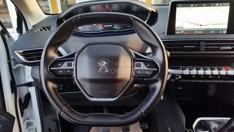 Peugeot 3008 ACTIVE/LED/NAV/T0P