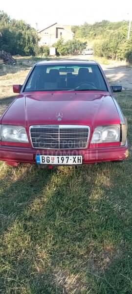 Mercedes Benz E 200 