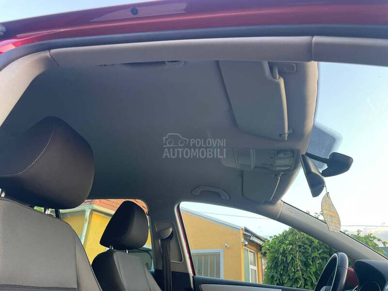 Volkswagen Golf 6 1.6 TDI TEAM