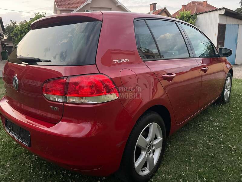 Volkswagen Golf 6 1.6 TDI TEAM