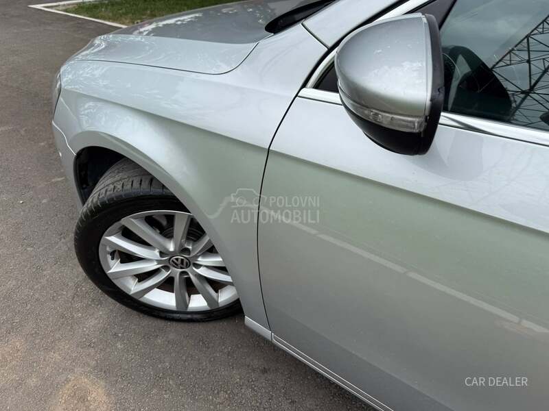 Volkswagen Passat B7 DSG/ACC/Highline