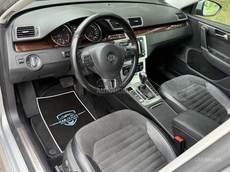 Volkswagen Passat B7 DSG/ACC/Highline