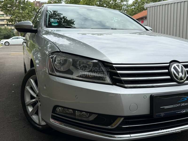 Volkswagen Passat B7 DSG/ACC/Highline