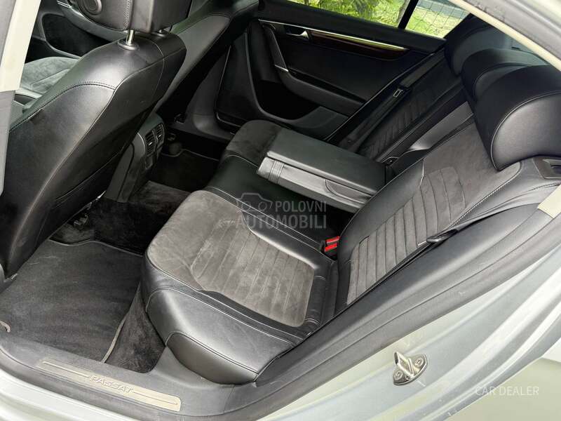 Volkswagen Passat B7 DSG/ACC/Highline