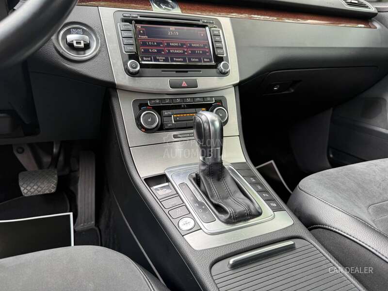 Volkswagen Passat B7 DSG/ACC/Highline