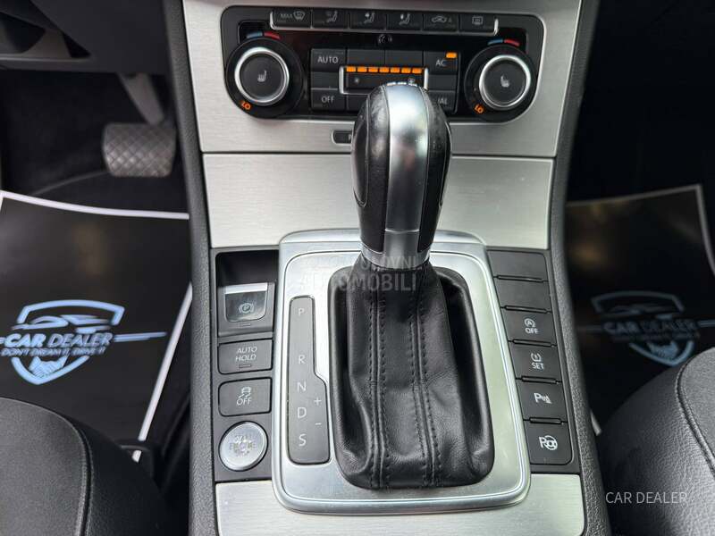Volkswagen Passat B7 DSG/ACC/Highline