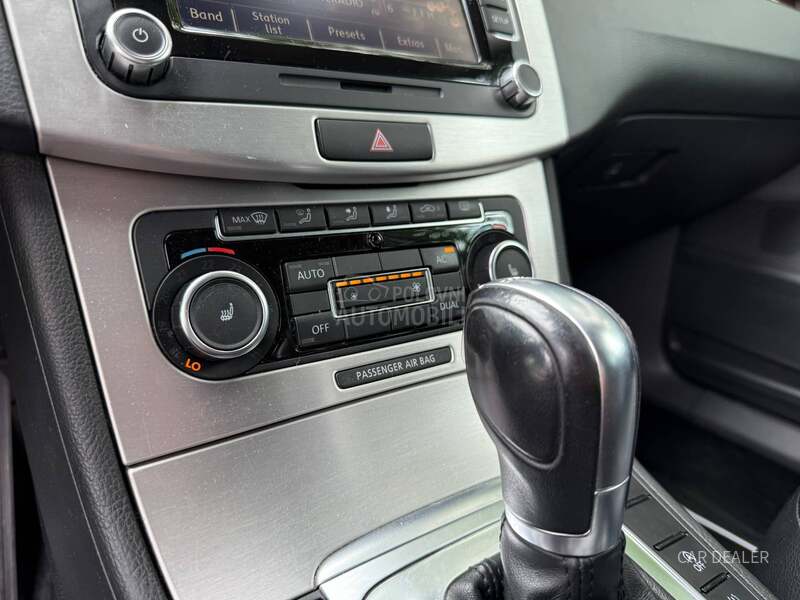 Volkswagen Passat B7 DSG/ACC/Highline