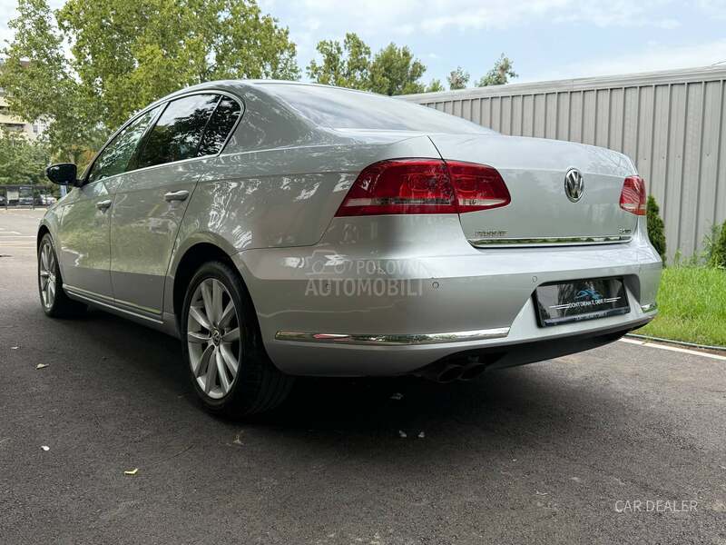 Volkswagen Passat B7 DSG/ACC/Highline