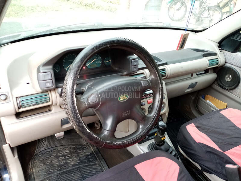 Land Rover Freelander 