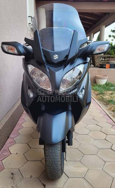 Suzuki BUrgman