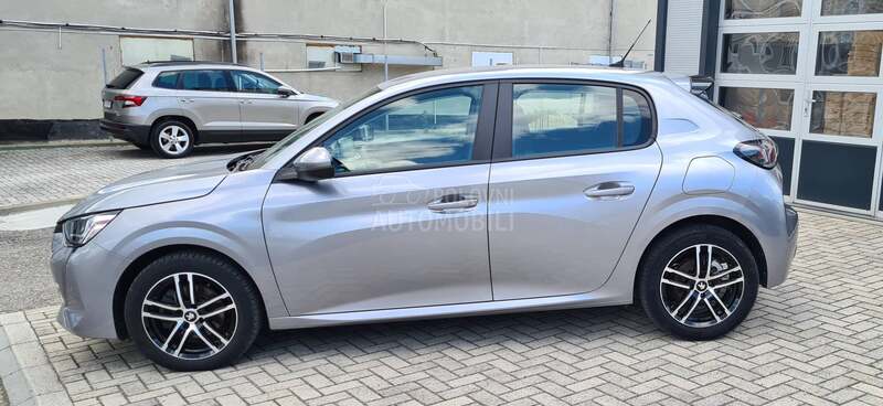 Peugeot 208 1.2 puretech 100