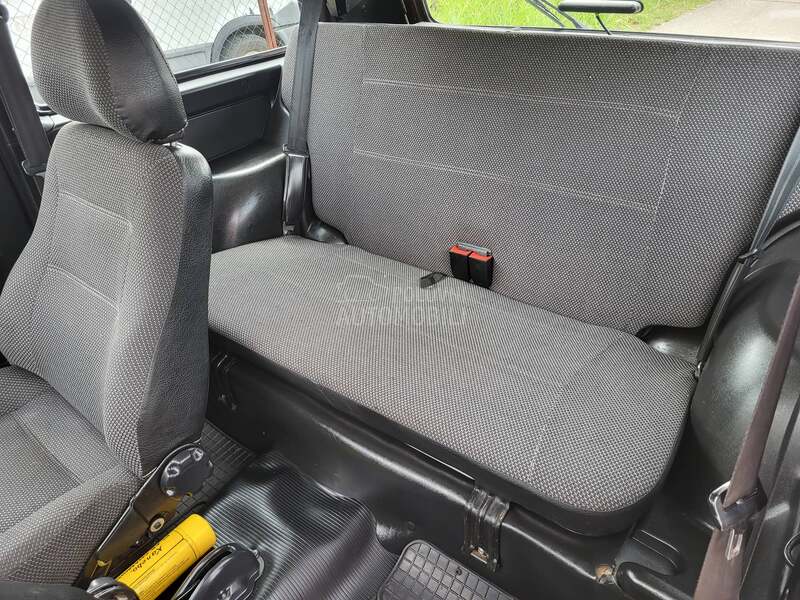 Lada Niva 1.7 i ABS