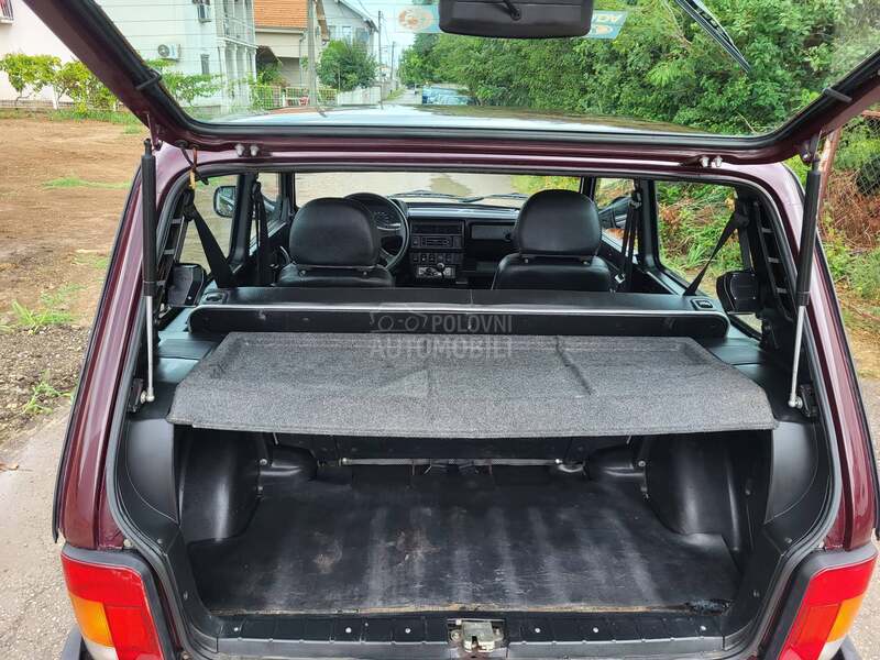 Lada Niva 1.7 i ABS
