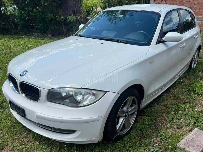 BMW 120 d E87 -  kompletan auto u delovima