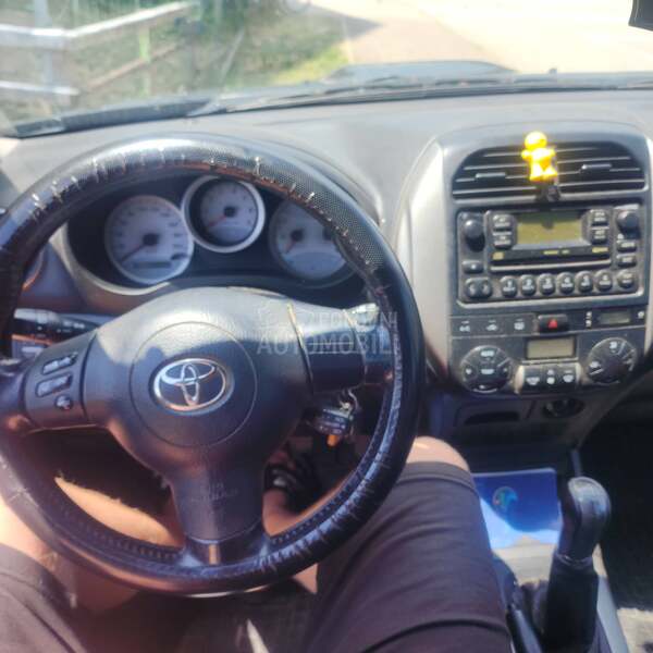 Toyota RAV 4 2.0 D-4D 4x4