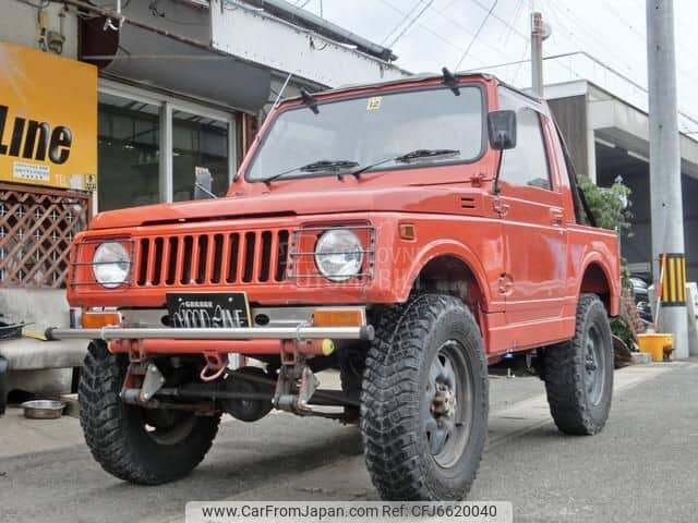 Suzuki Jimny 1982. god. -  kompletan auto u delovima