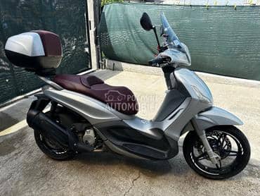 Piaggio Beverly 350 ie
