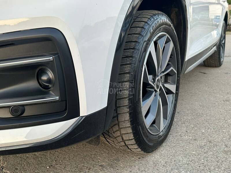 Audi Q5 40TDI HYBRID N O V