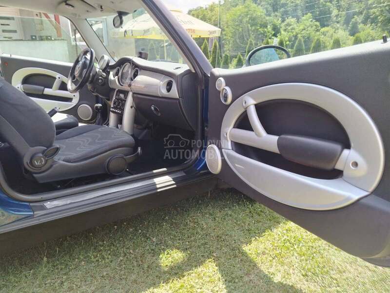 MINI Cooper 