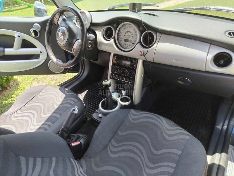 MINI Cooper 