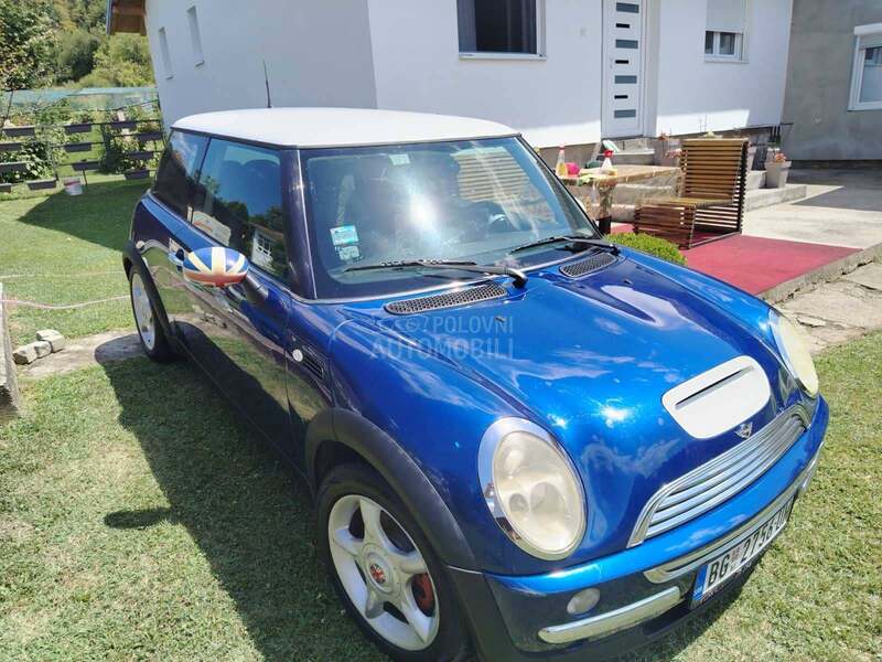 MINI Cooper 