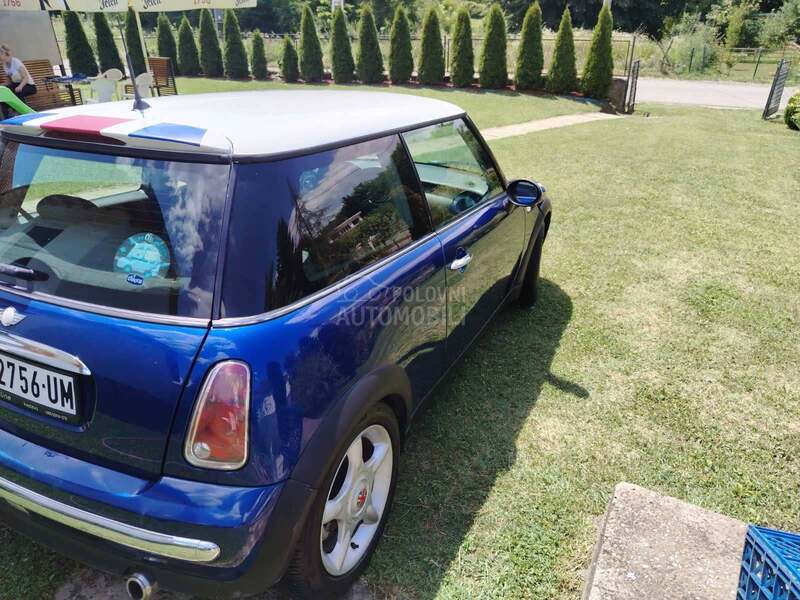 MINI Cooper 