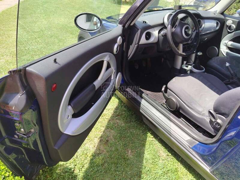MINI Cooper 