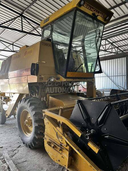 New Holland 8030