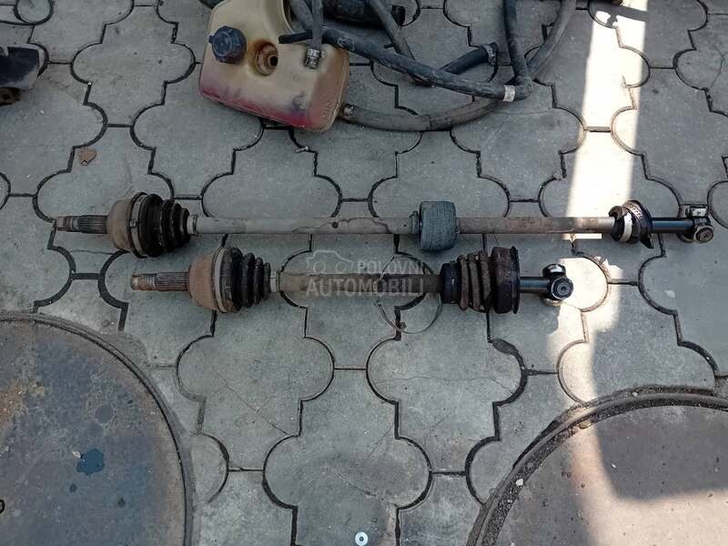 Poluosovina 1.6 benzin