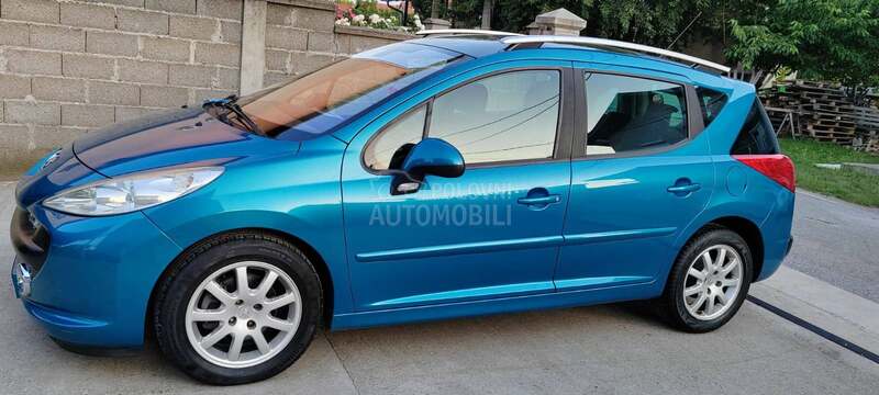 Peugeot 207 1.6 hdi .66 k w ful