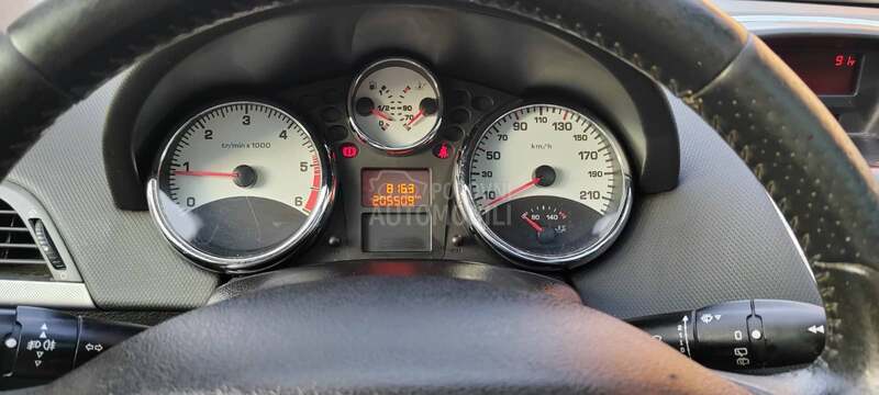 Peugeot 207 1.6 hdi .66 k w ful