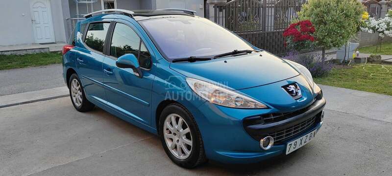 Peugeot 207 1.6 hdi .66 k w ful