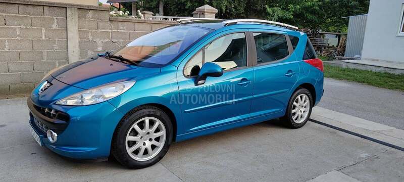 Peugeot 207 1.6 hdi .66 k w ful