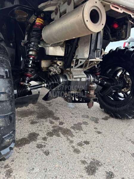Can-Am 800r max
