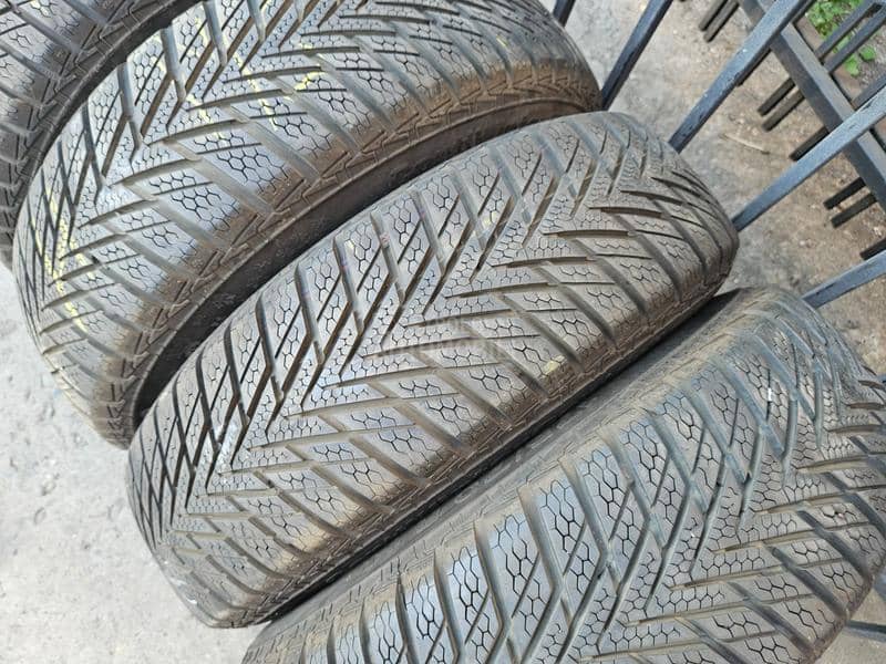 Continental 175/70 R14 Sve sezone