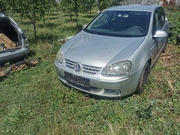 Volkswagen Golf 5 -  kompletan auto u delovima
