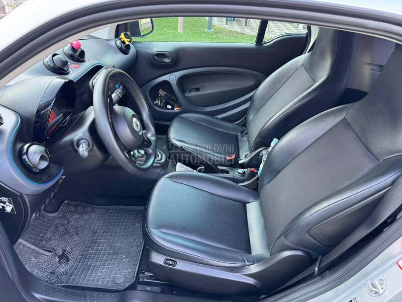 Smart ForTwo EQ fortwo coupe