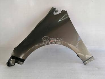 levo i desno  krilo za Toyota Corolla od 2019. do 2024. god.