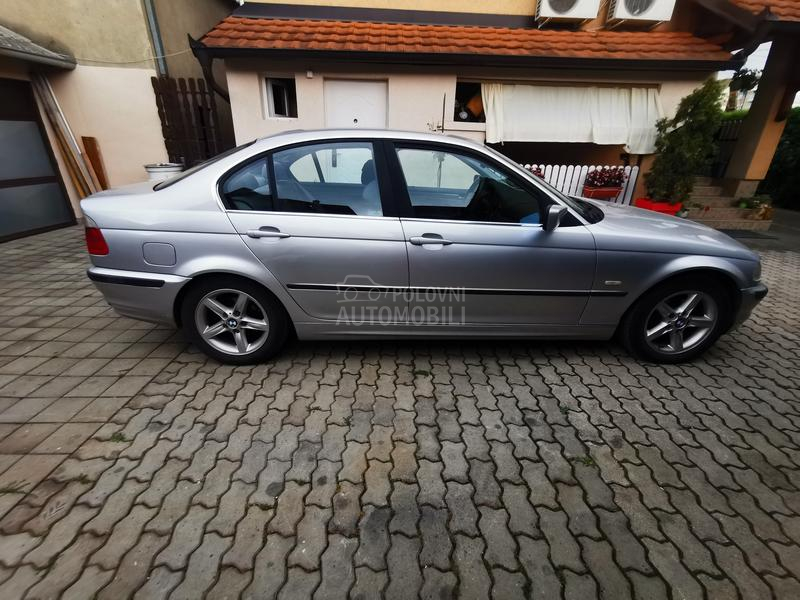 BMW 320 i