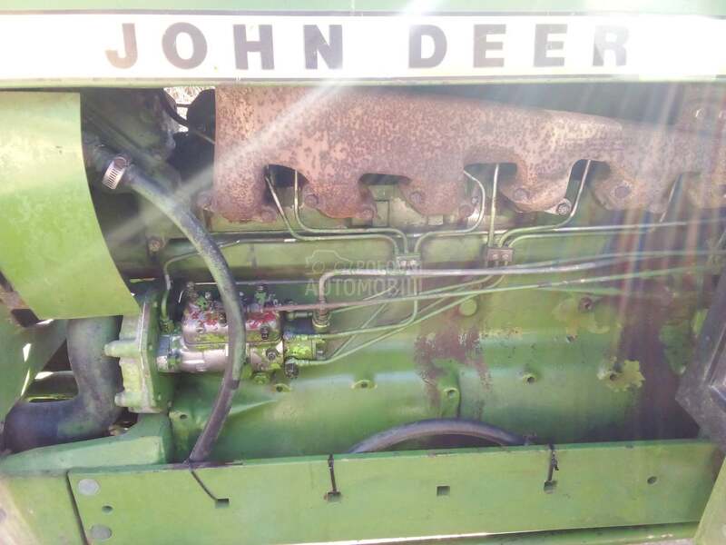 John Deere 3130
