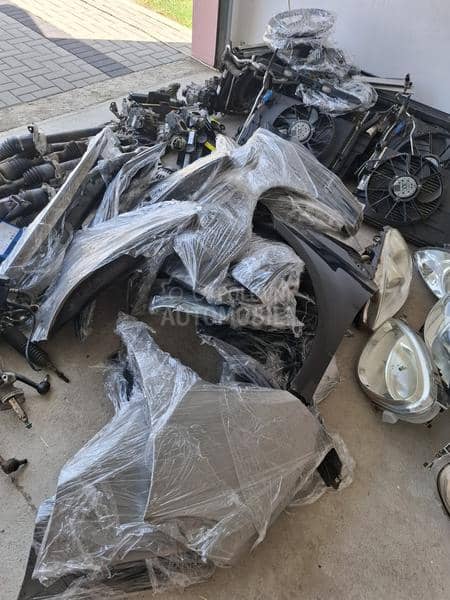 Mercedes Benz A Klasa -  kompletan auto u delovima